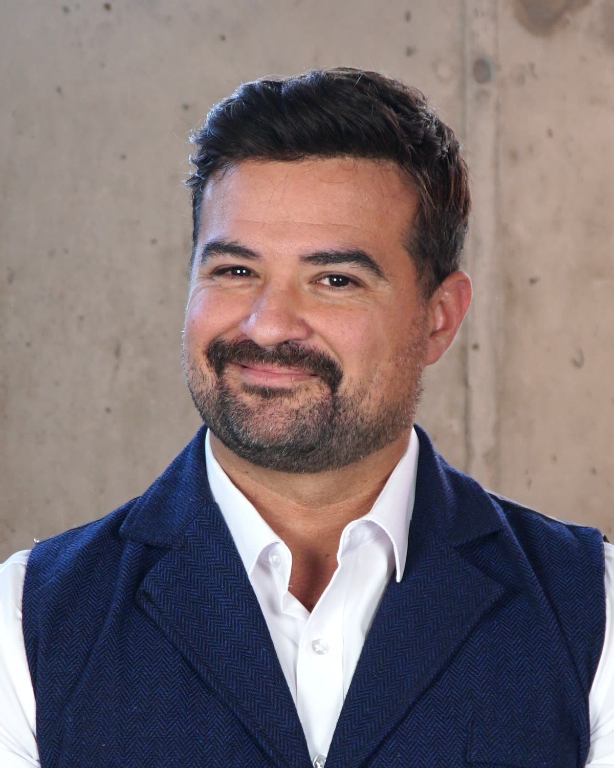 Alfonso Bello — Grupo Abelross